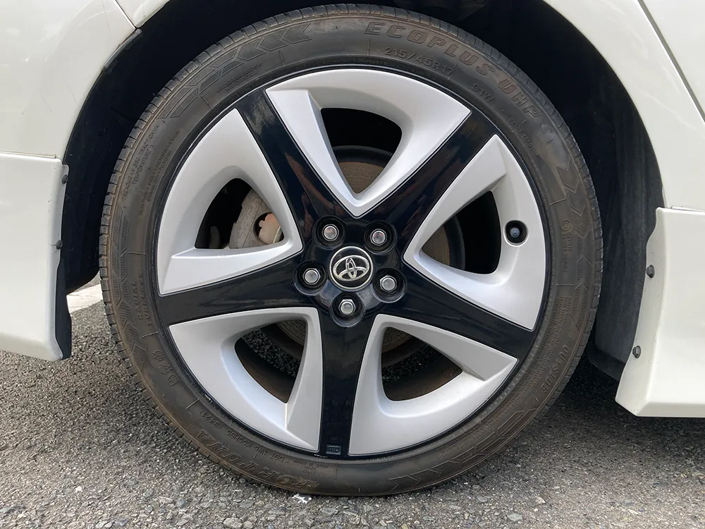 トヨタ　プリウス Sツーリング 画像10