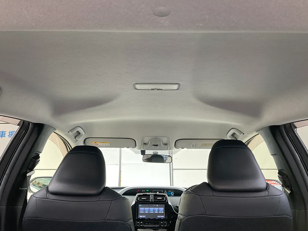 トヨタ　プリウス Sツーリング 画像18