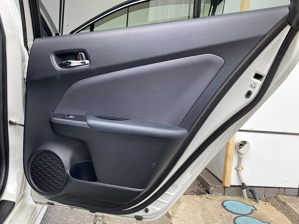 トヨタ　プリウス Sツーリング 画像35