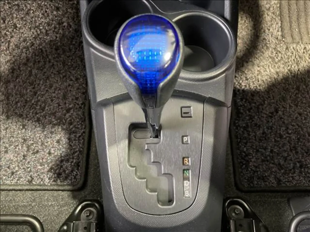 トヨタ　アクア G 画像13