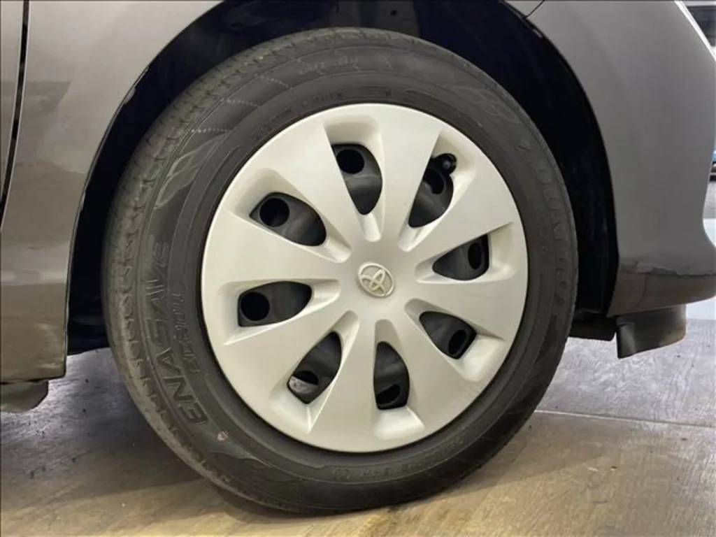 トヨタ　アクア G 画像17