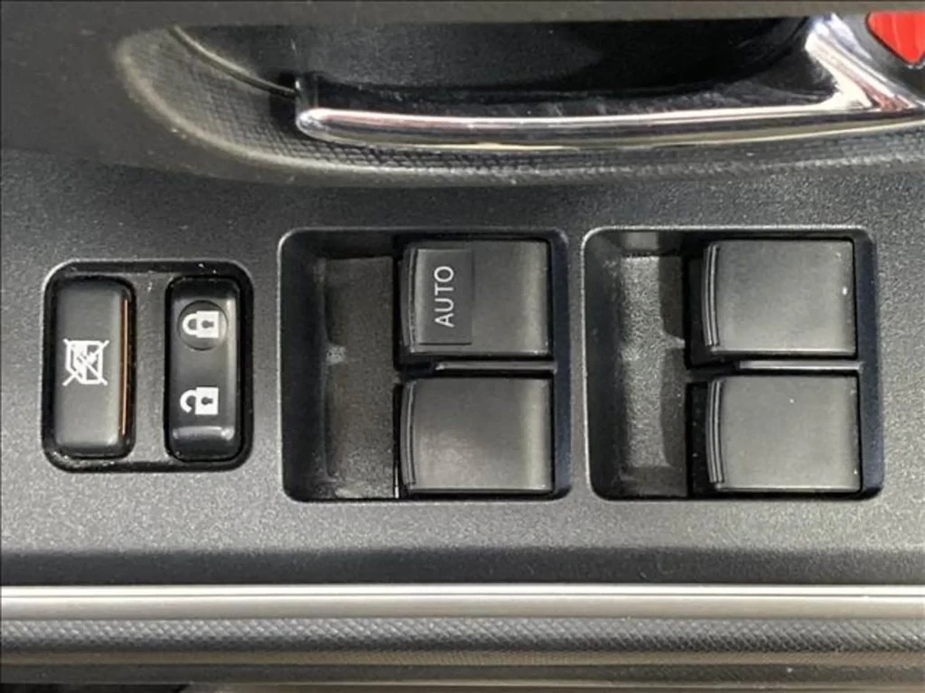 トヨタ　アクア G 画像20