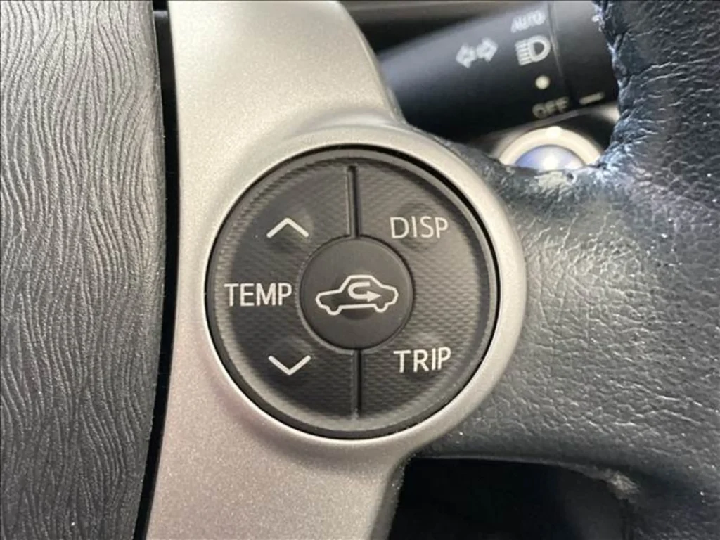 トヨタ　アクア G 画像24